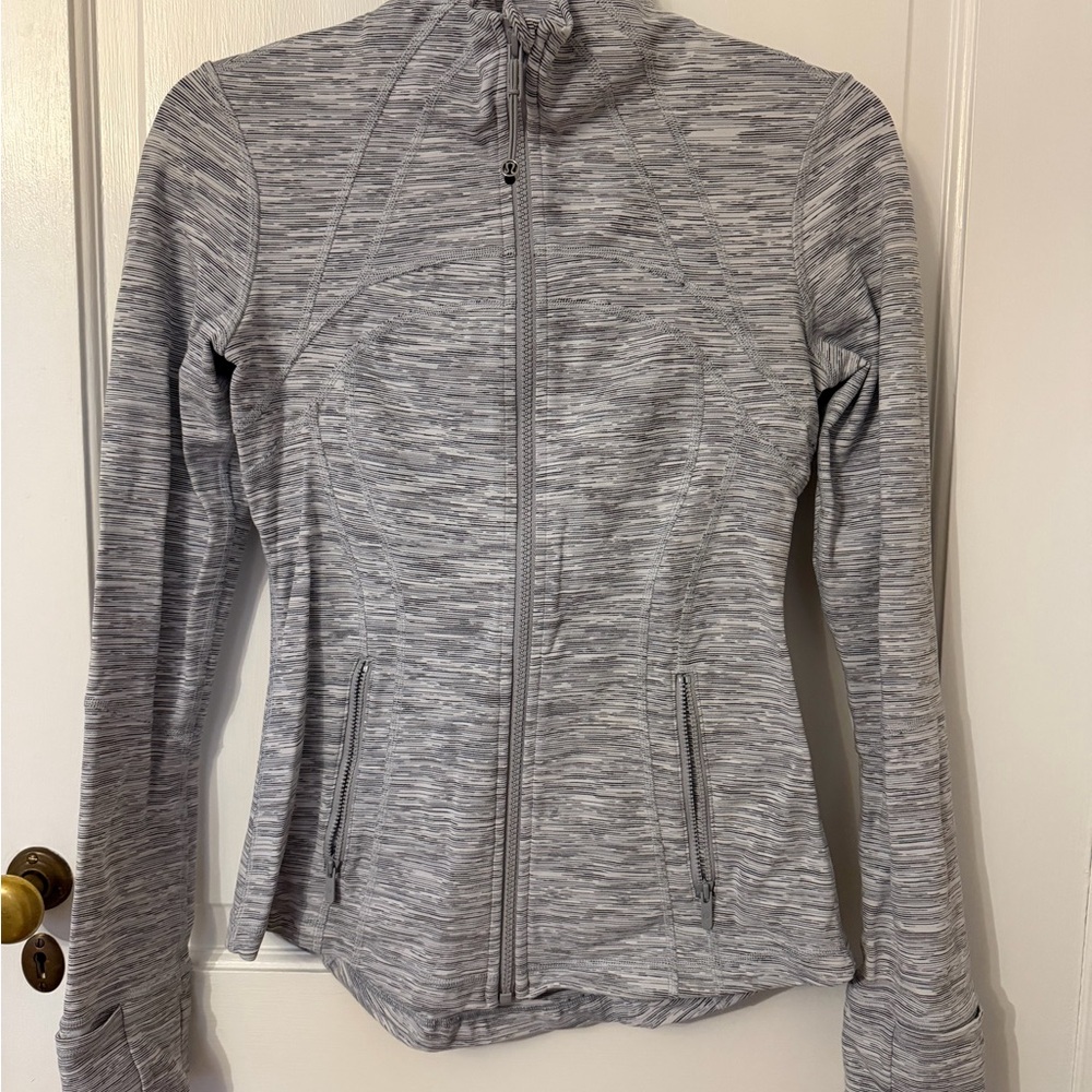 lululemon athletica Women's Heathered Gray Utility Jacket